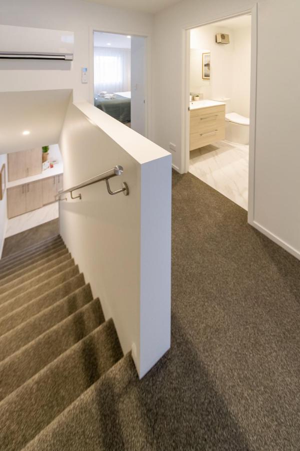 In The Heart Of It All: 2 Bed Cbd Townhouse Christchurch Extérieur photo