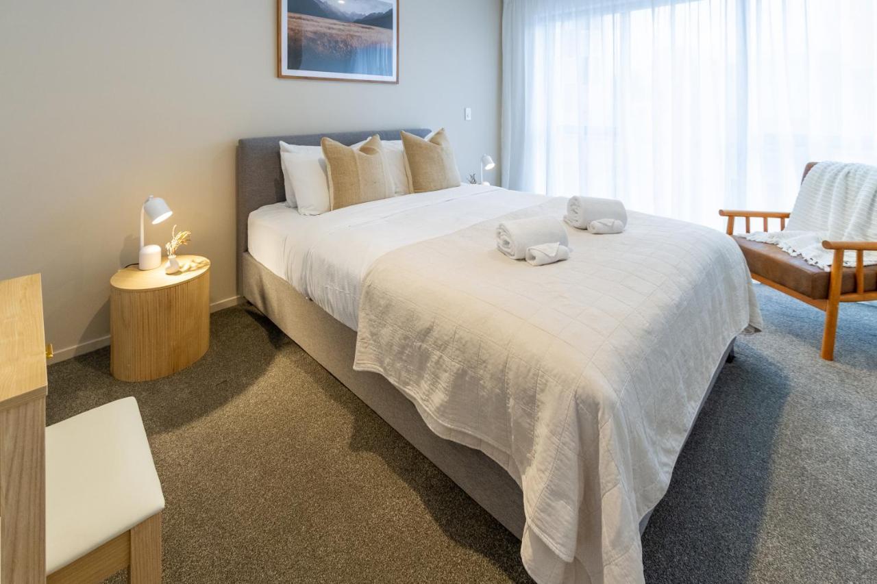 In The Heart Of It All: 2 Bed Cbd Townhouse Christchurch Extérieur photo
