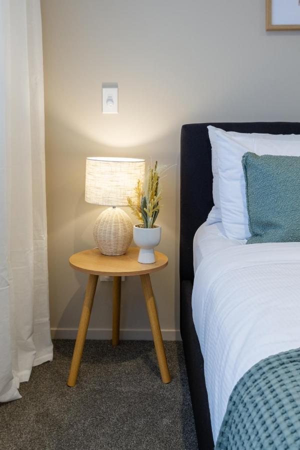 In The Heart Of It All: 2 Bed Cbd Townhouse Christchurch Extérieur photo