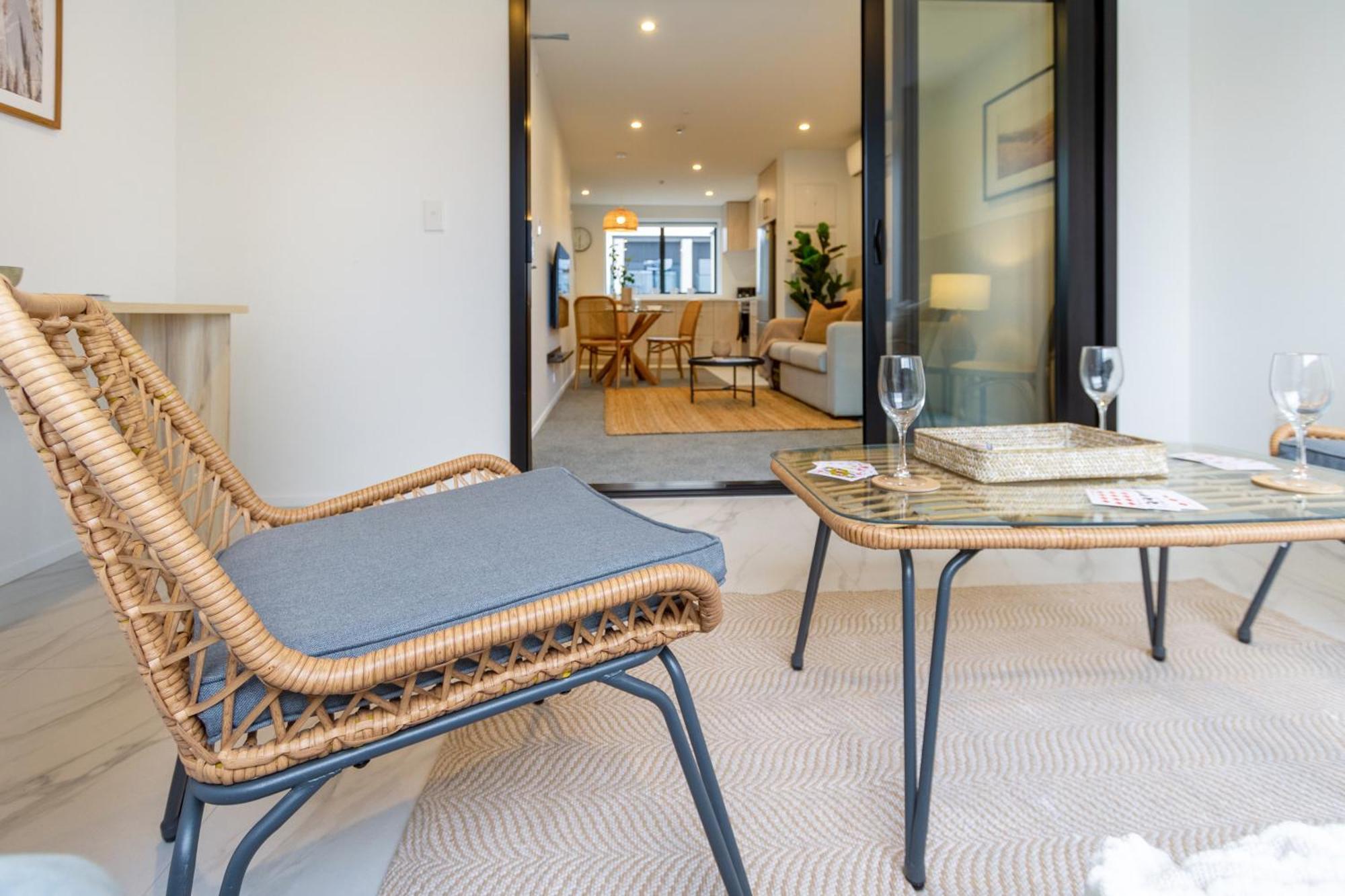 In The Heart Of It All: 2 Bed Cbd Townhouse Christchurch Extérieur photo